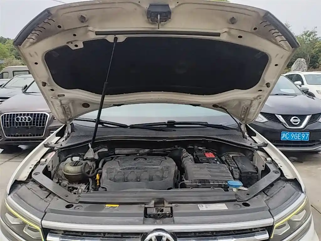 Volkswagen Tiguan L 2020 — фото 20