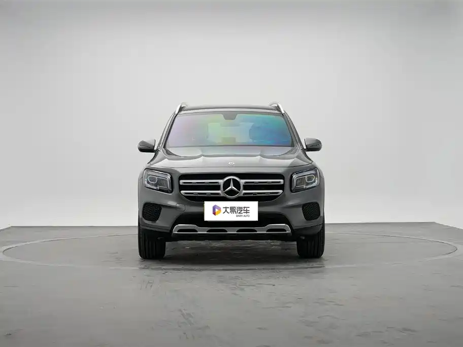 Mercedes-Benz GLB 2023 — фото 2