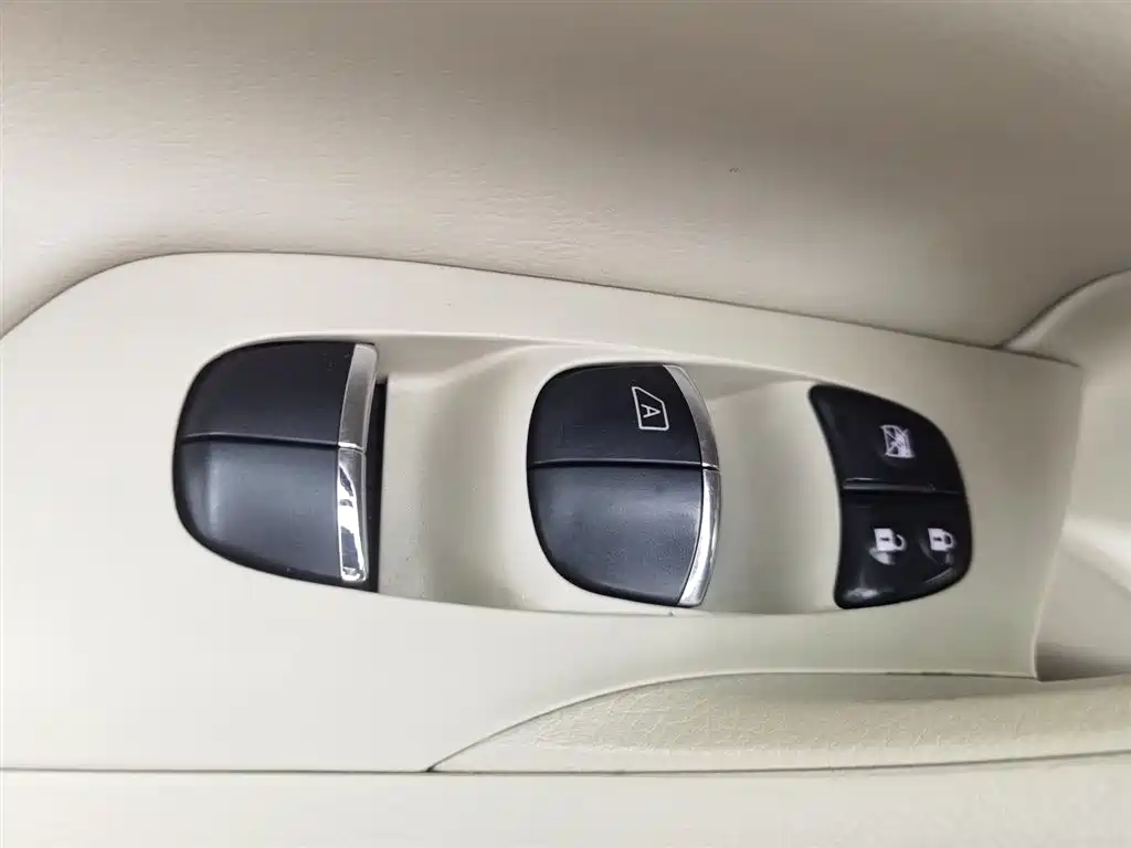 Nissan Teana 2015 — фото 9