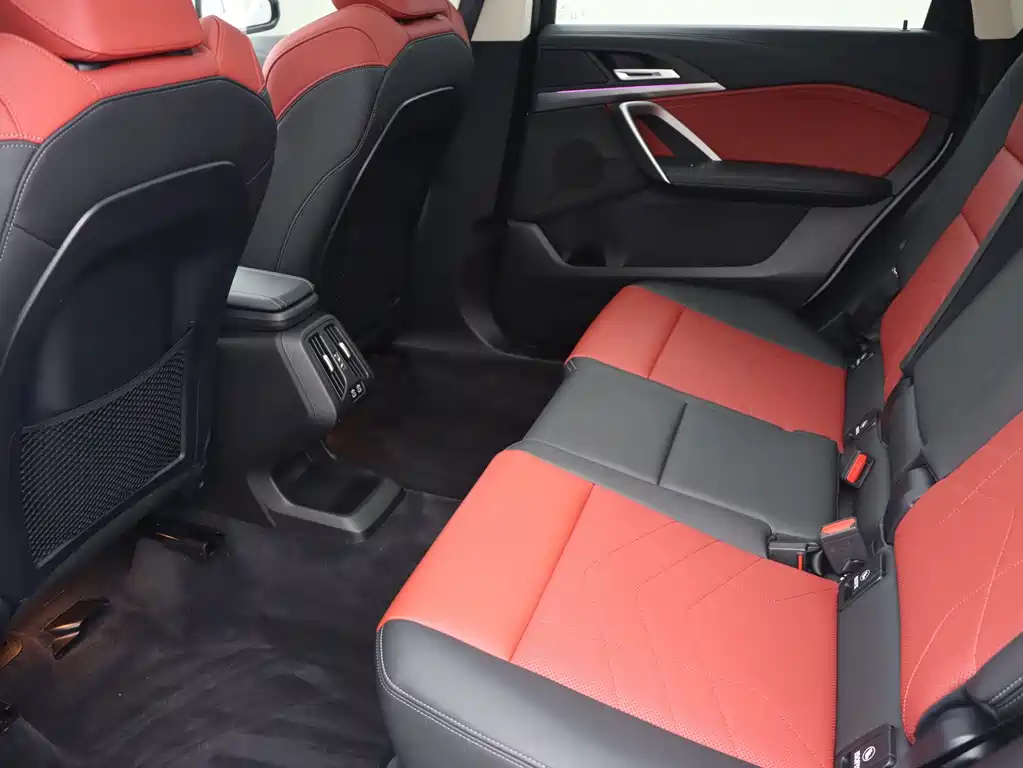 BMW X1 2024 — фото 13