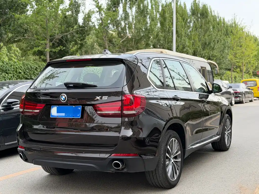 BMW X5 2015 — фото 6