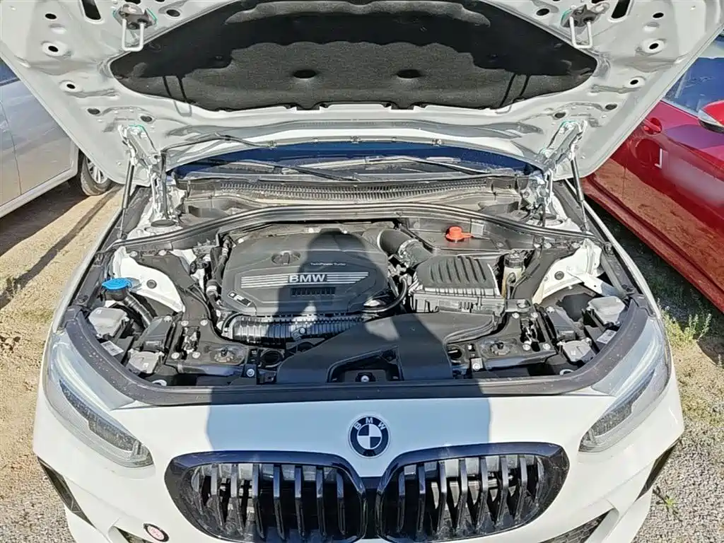 BMW 1 Series 2023 — фото 19