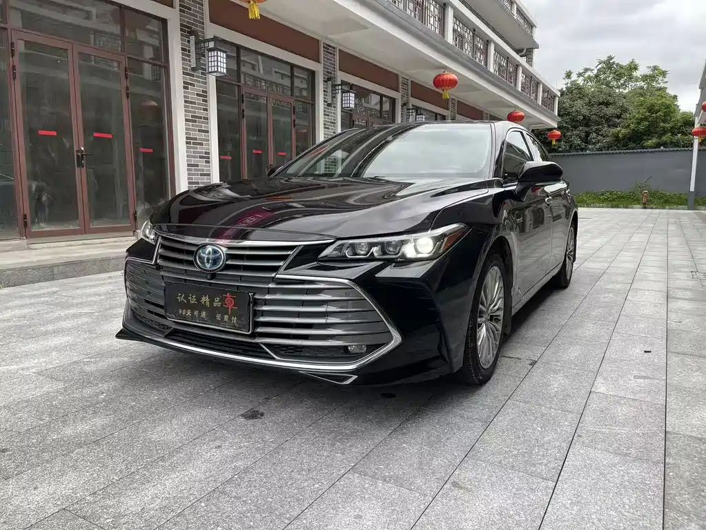 Toyota Avalon 2020