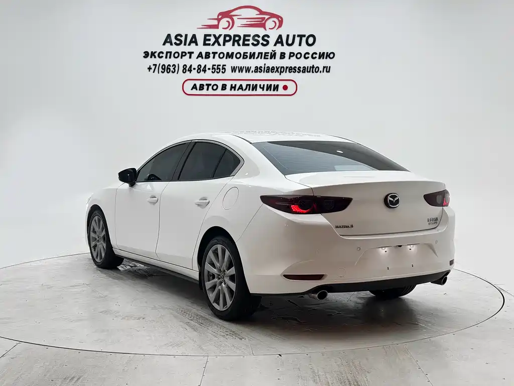 Mazda 3 Axela 2022