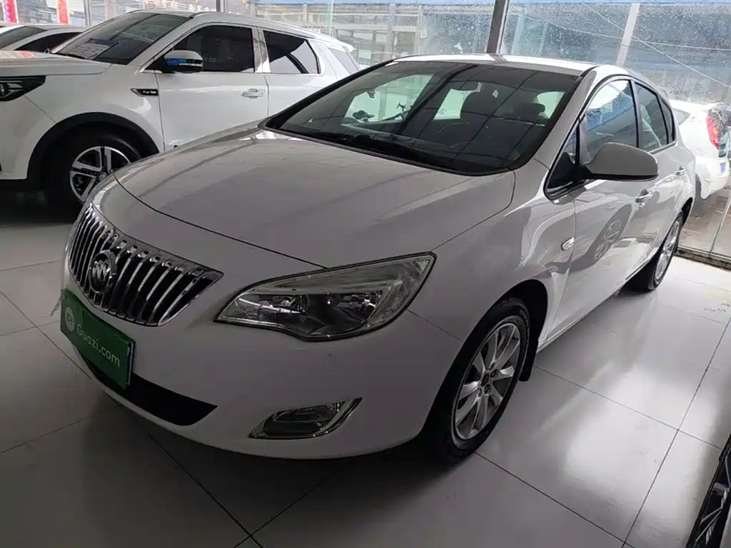 Buick Excelle 2015 — фото 2