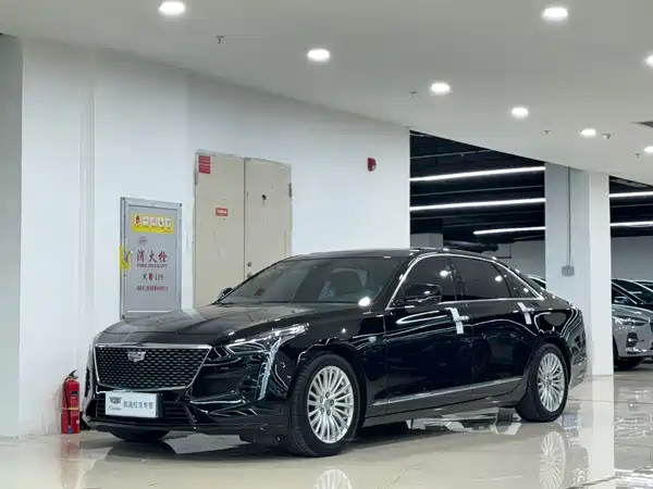 Cadillac CT6 2022