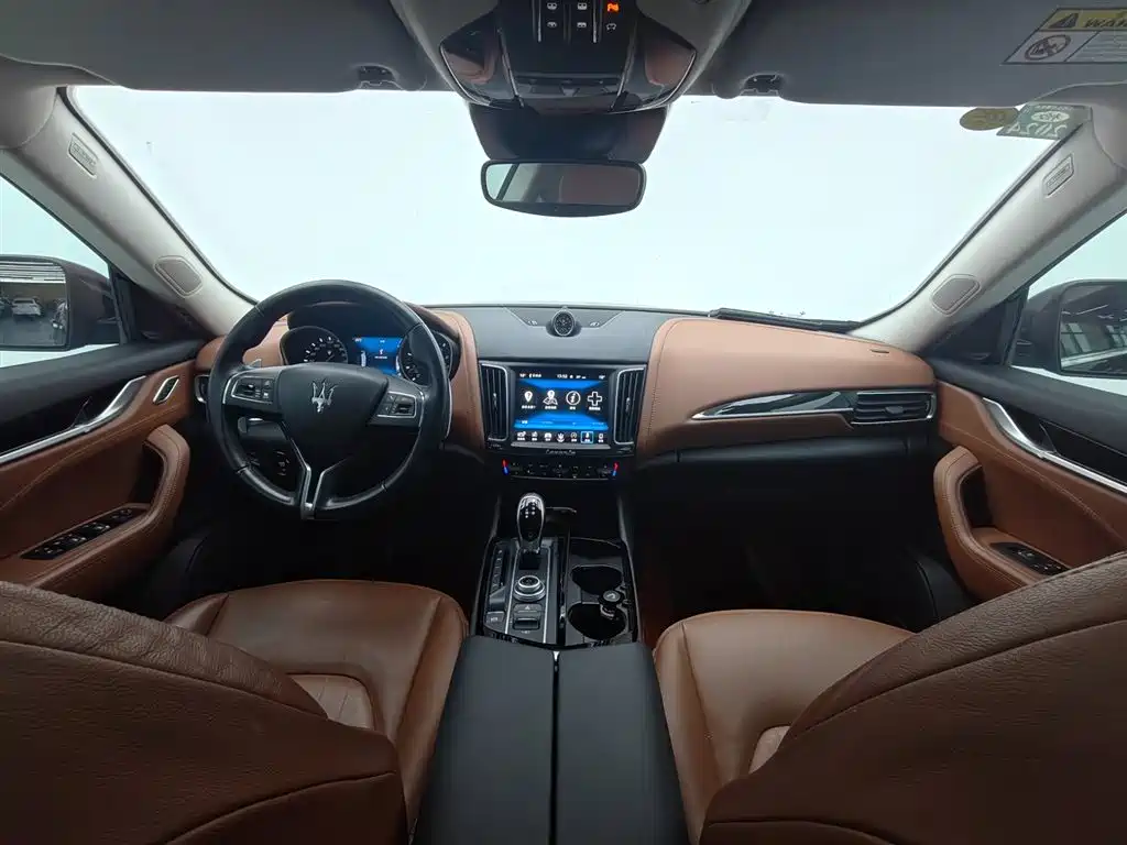 Maserati Levante 2020 — фото 17