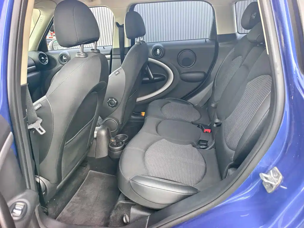 MINI Countryman 2015