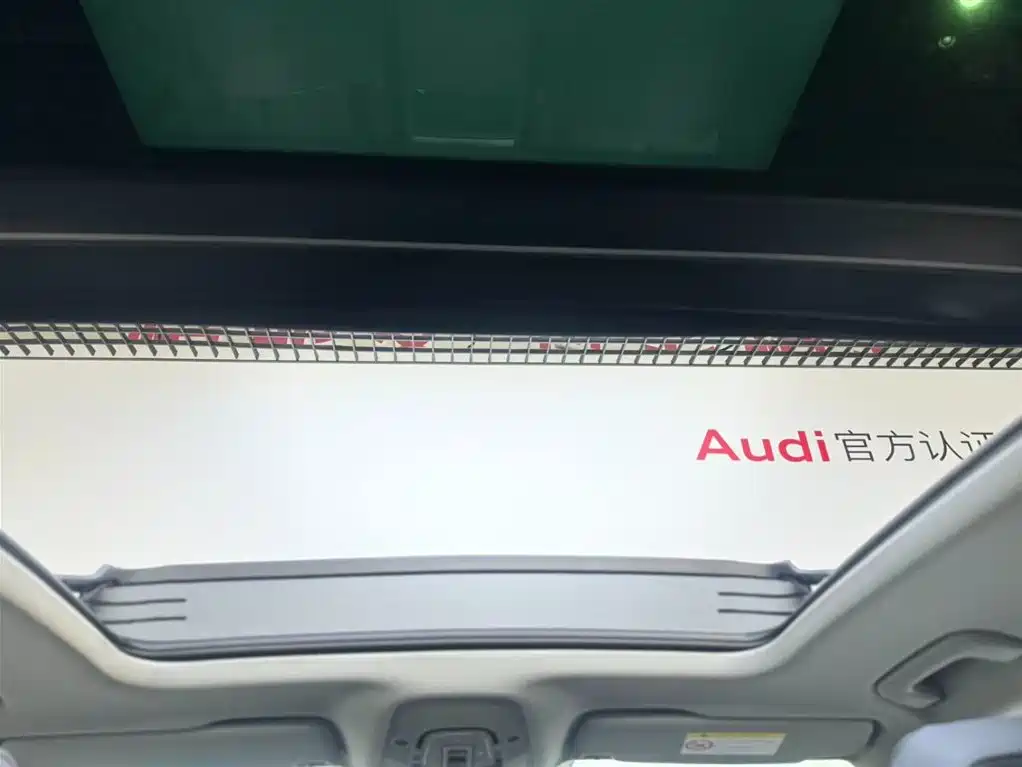 Audi Q5L 2023 — фото 14