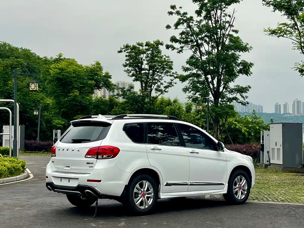 Haval H6 2014 — фото 27