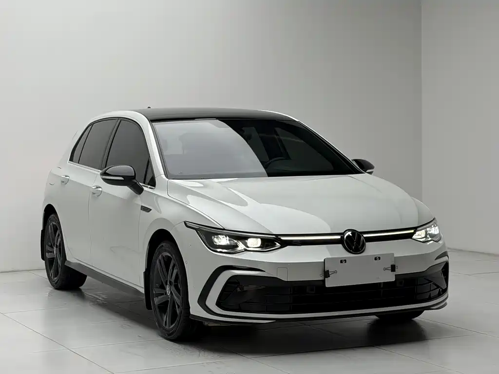 Volkswagen Golf 2023