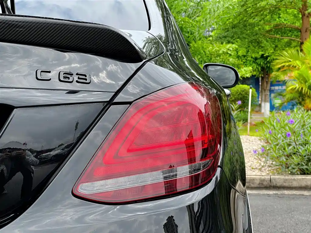 Mercedes-Benz C-Class AMG 2020 — фото 31