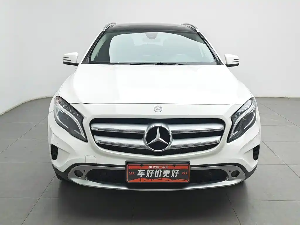 Mercedes-Benz GLA 2016