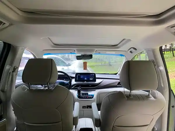 Buick GL8 2022