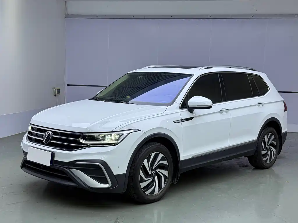 Volkswagen Tiguan L 2023