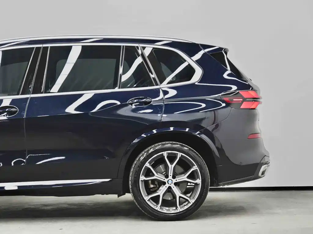 BMW X5 2024 — фото 35