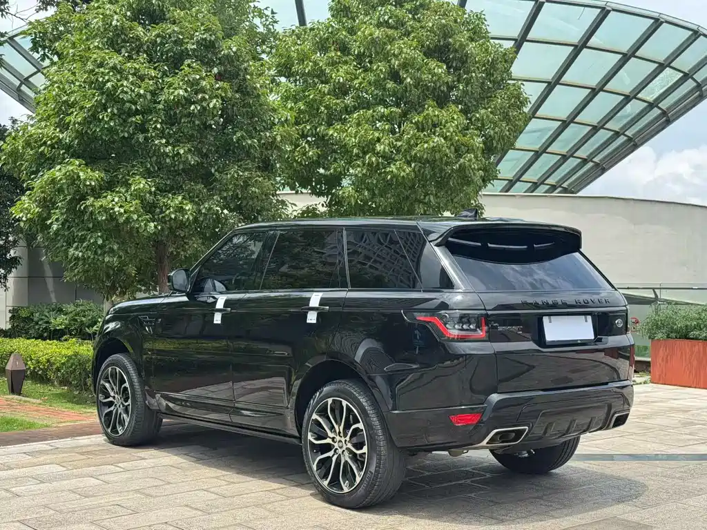 Land Rover Range Rover Sport 2022 — фото 7