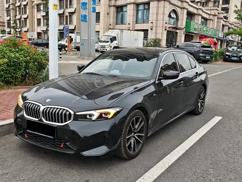 BMW 3 Series 2024