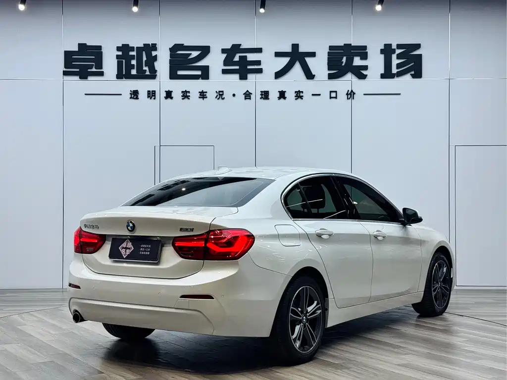 BMW 1 Series 2019 — фото 4