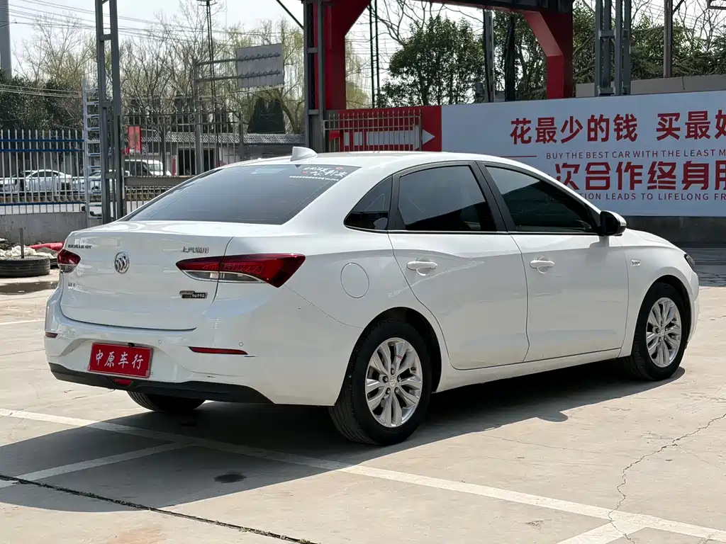 Buick Excelle 2018 — фото 17