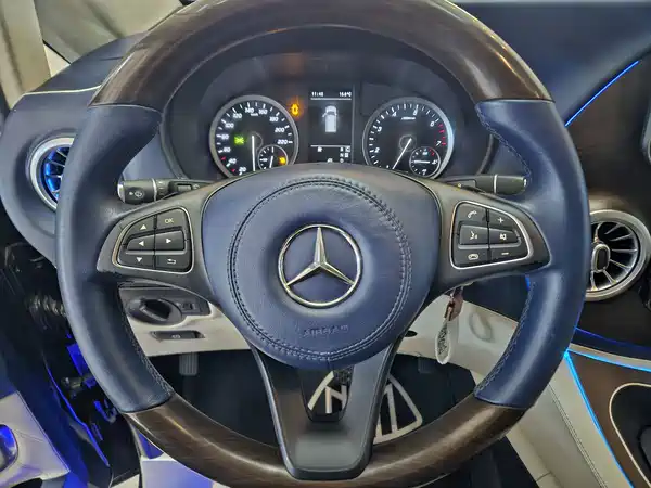 Mercedes-Benz Vito 2021