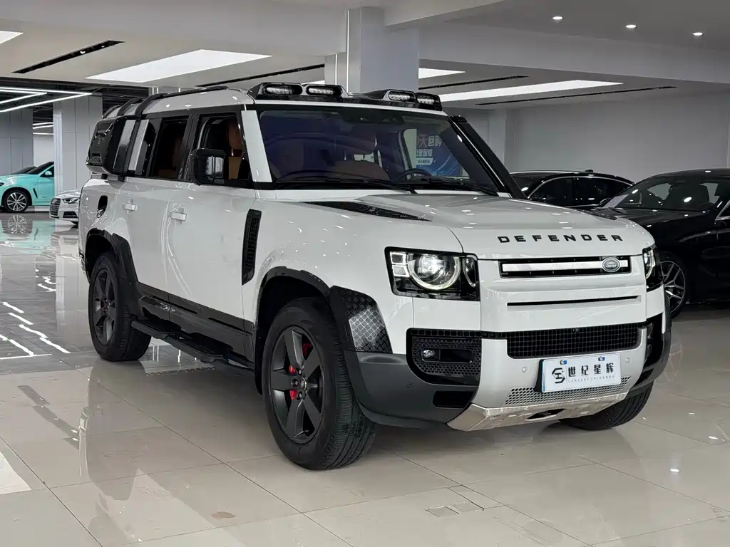 Land Rover Defender 2023 — фото 2
