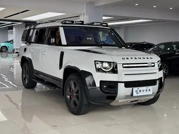 Land Rover Defender 2023