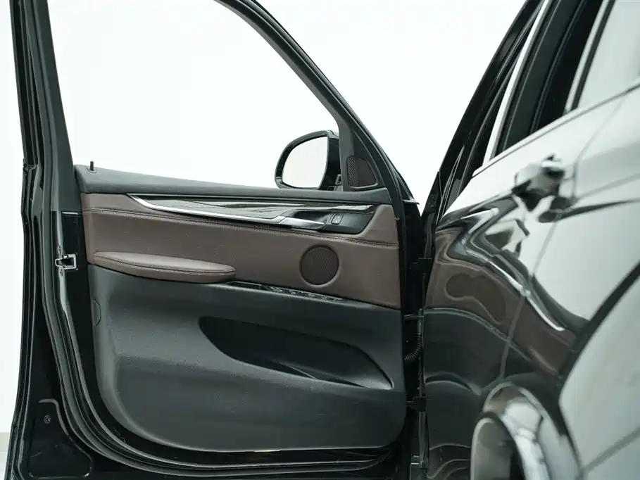 BMW X5 2017 — фото 10