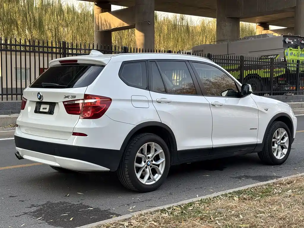BMW X3 2013 — фото 6