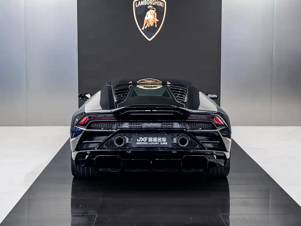 Lamborghini Huracan 2022 — фото 11