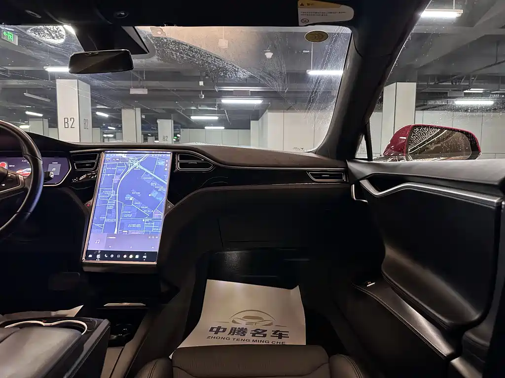 Tesla Model S 2017 — фото 17