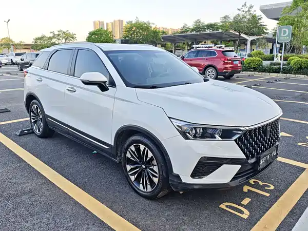 Bestune T77 2019