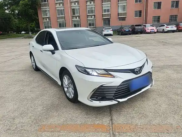 Toyota Camry 2023