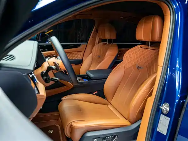Bentley Bentayga 2022