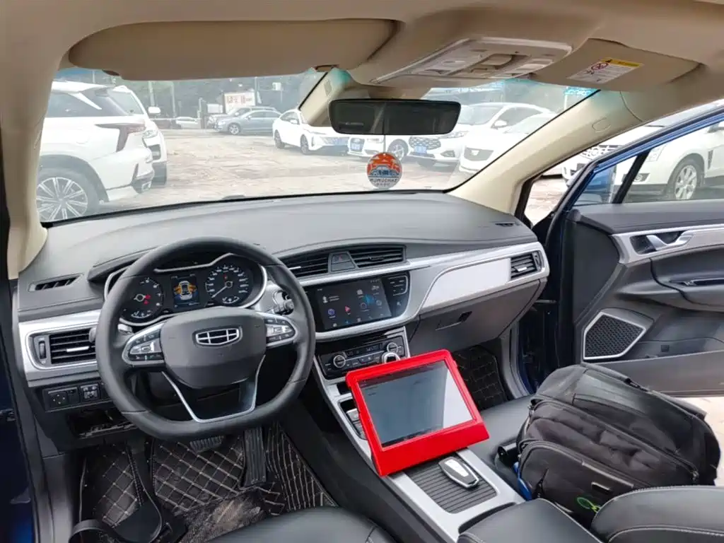 Geely Emgrand GS 2020 — фото 10