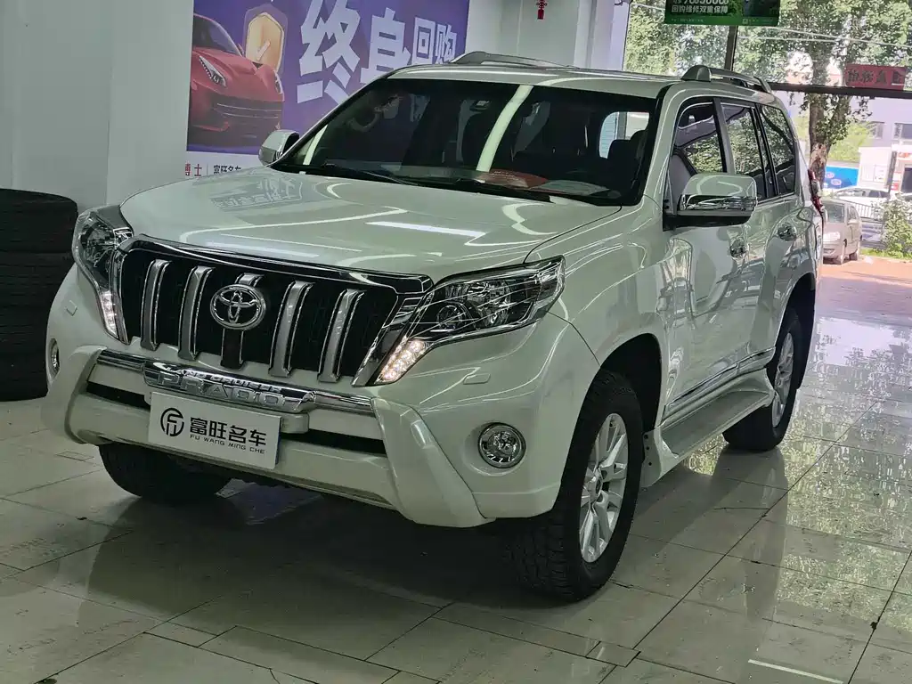 Toyota Prado 2018 — фото 1