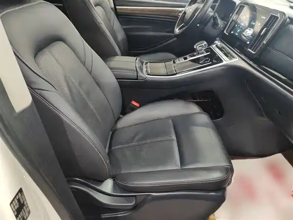 GAC Trumpchi M8 2021