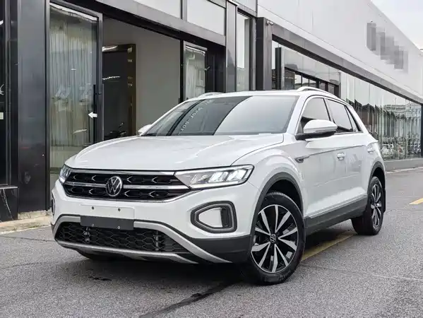 Volkswagen T-Roc 2023