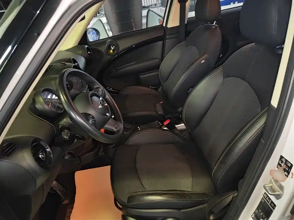 MINI Countryman 2015 — фото 15