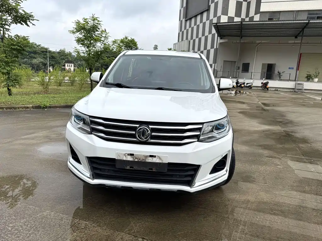 Dongfeng Fengxing SX6 2020 — фото 2