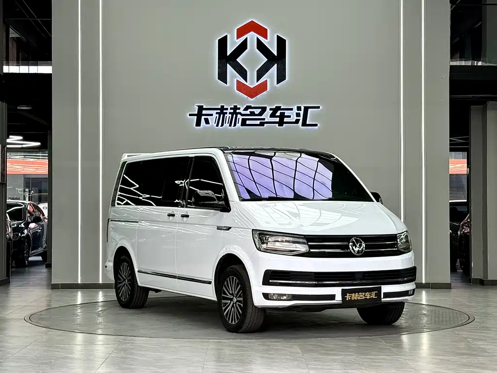 Volkswagen Multivan 2017 — фото 3