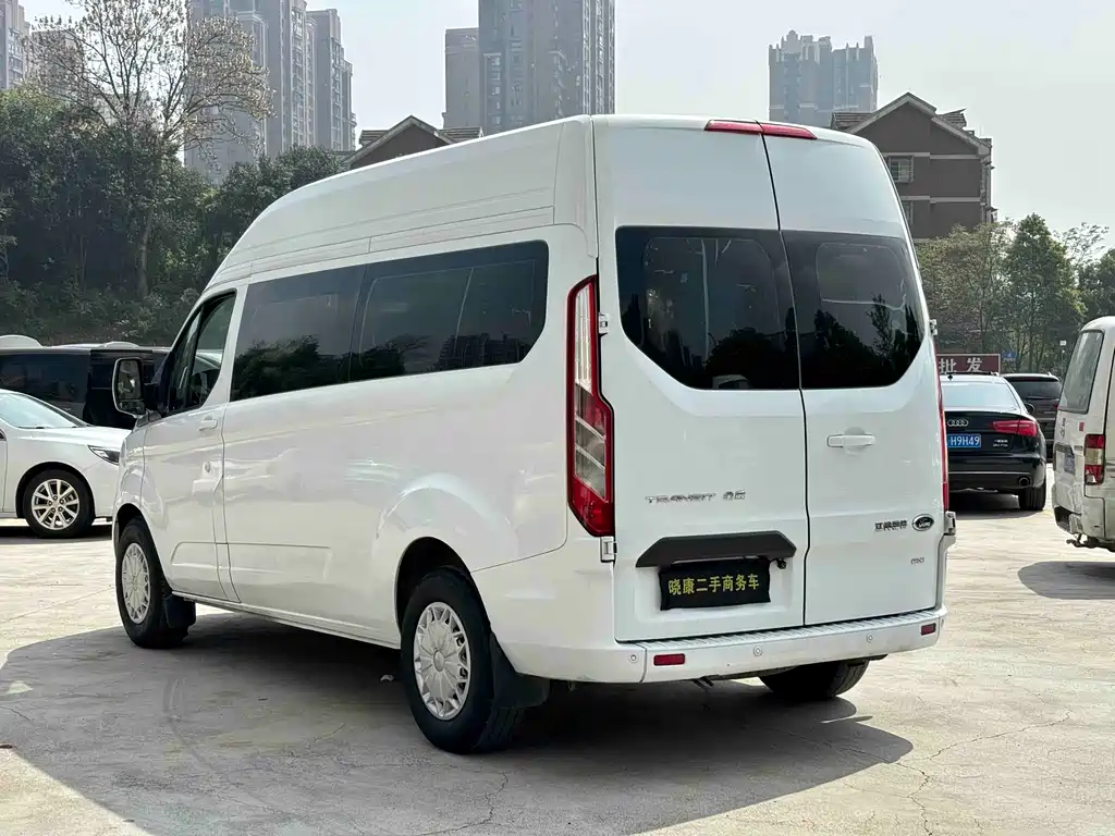 Ford Transit 2021 — фото 12