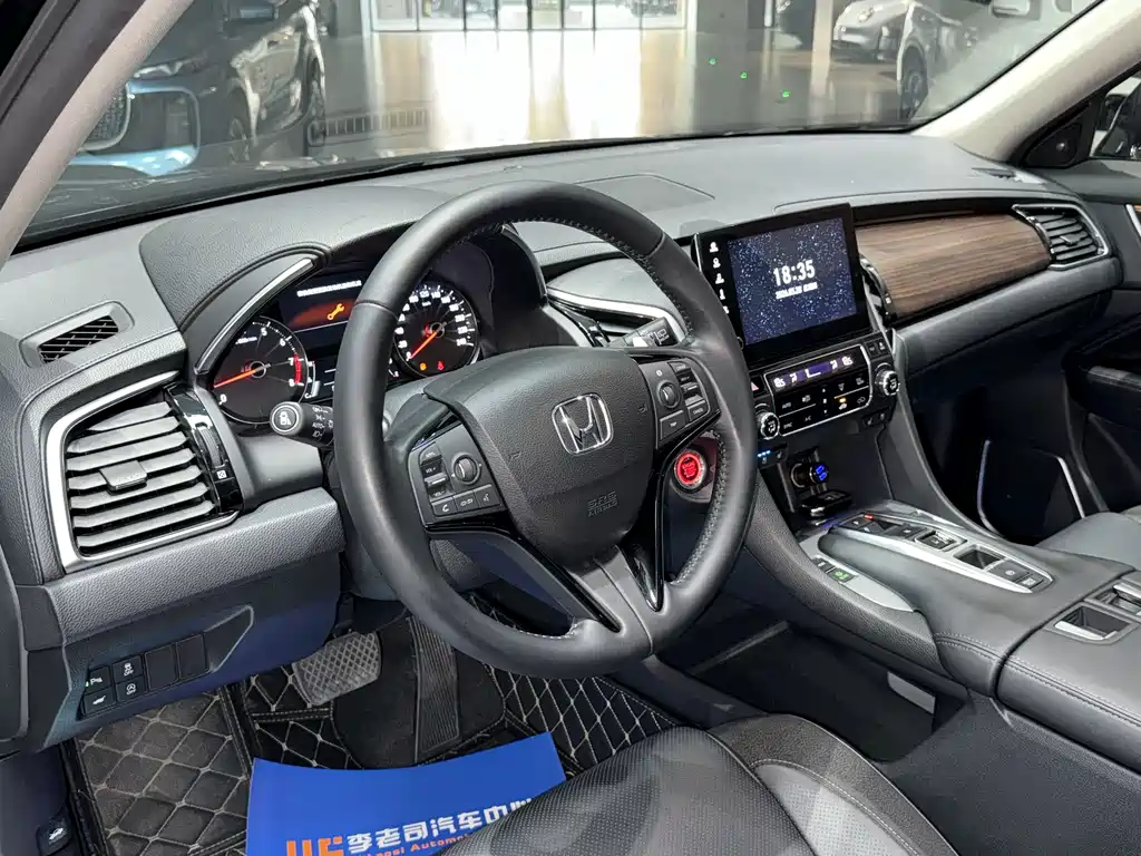 Honda Avancier 2017 — фото 11