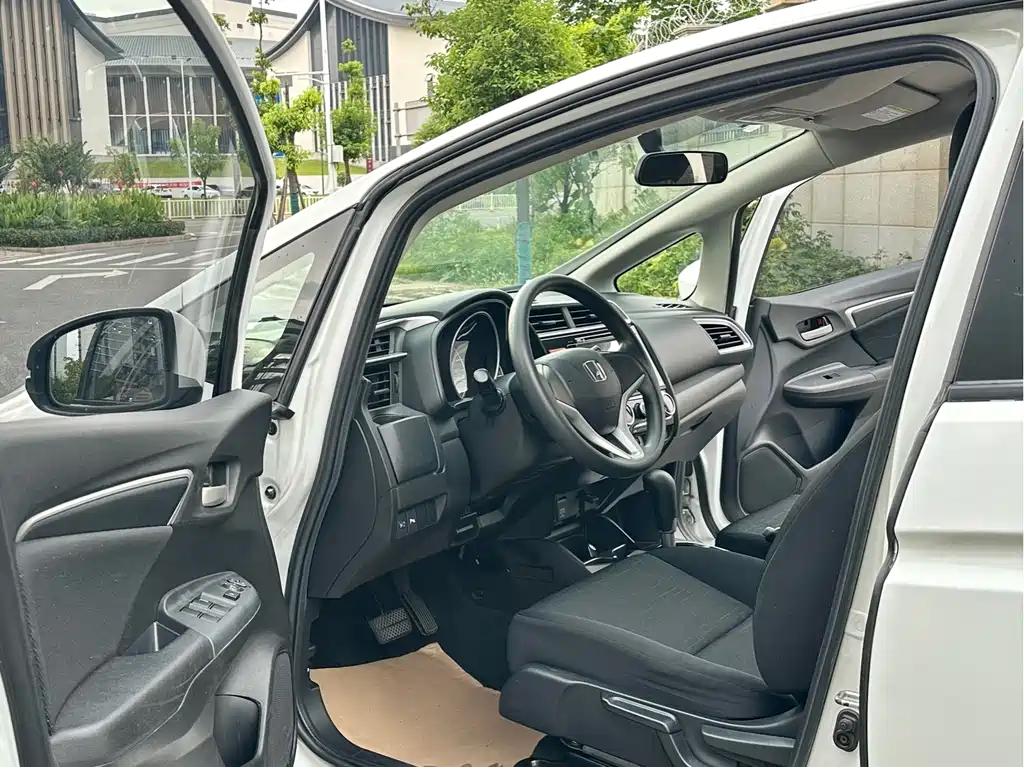 Honda Fit 2015