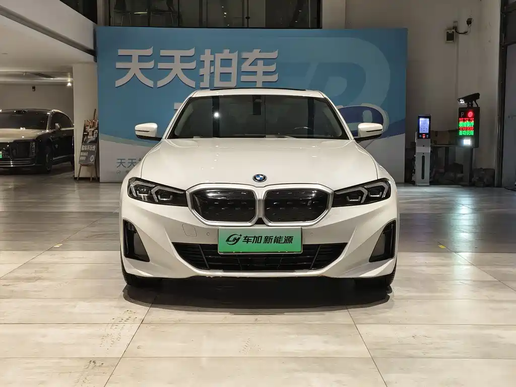 BMW i3 2023 — фото 2