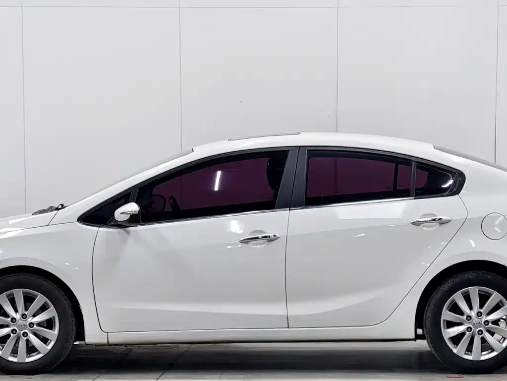 Kia K3 2014