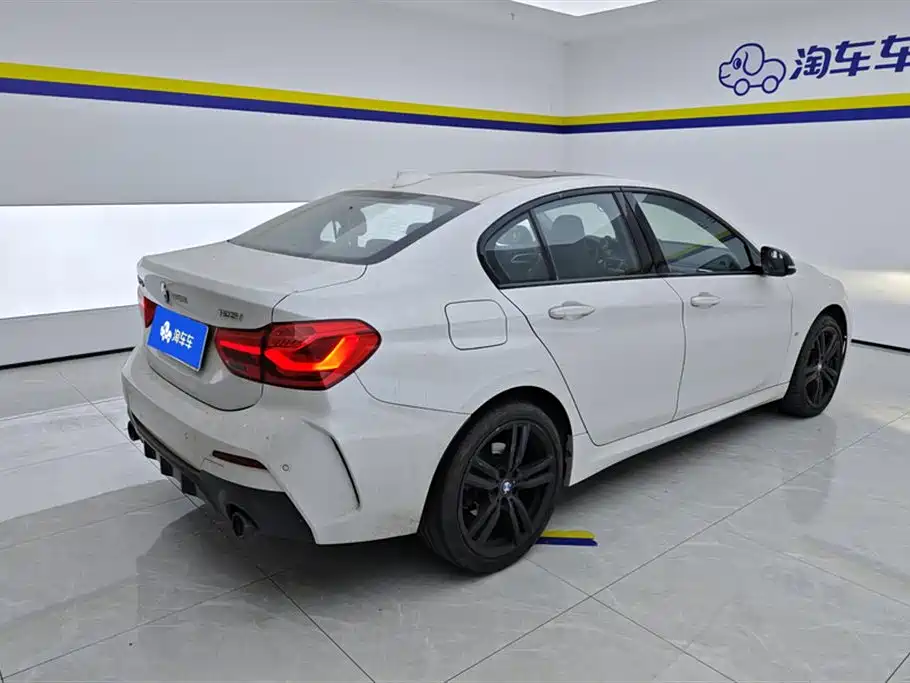 BMW 1 Series 2020