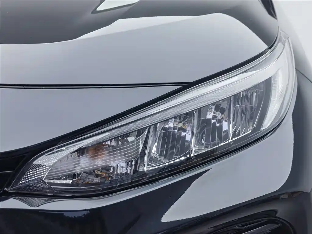 Toyota Wildlander 2021 — фото 7