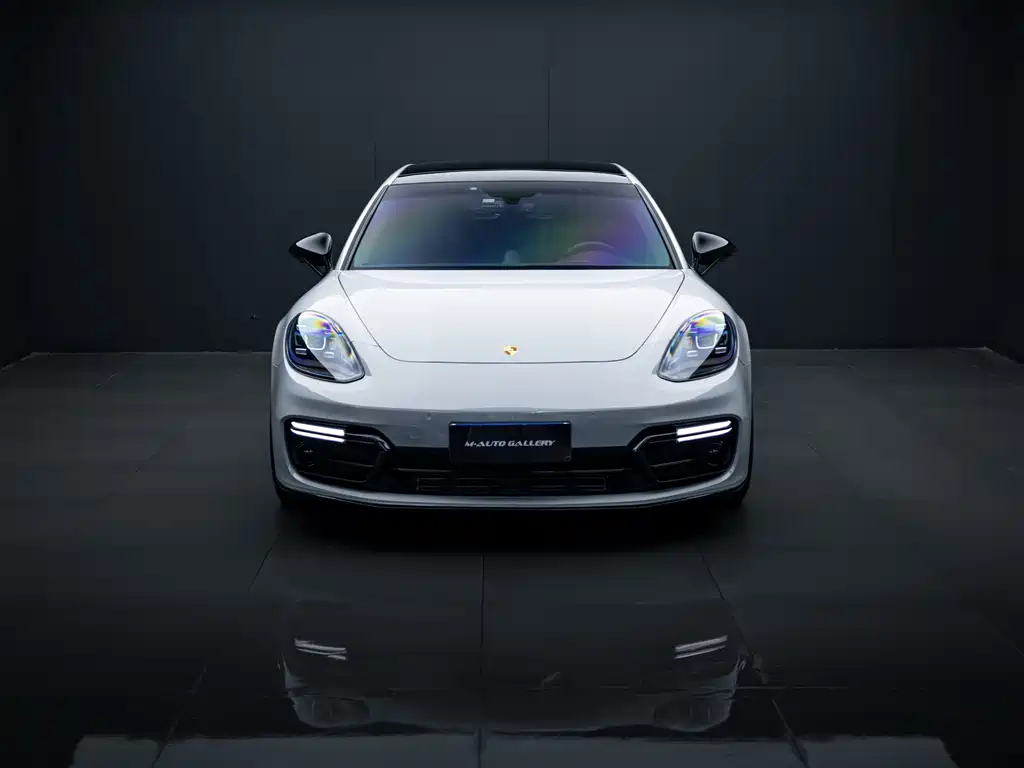 Porsche Panamera 2019 — фото 2