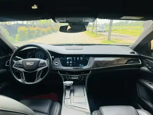 Cadillac CT6 2016